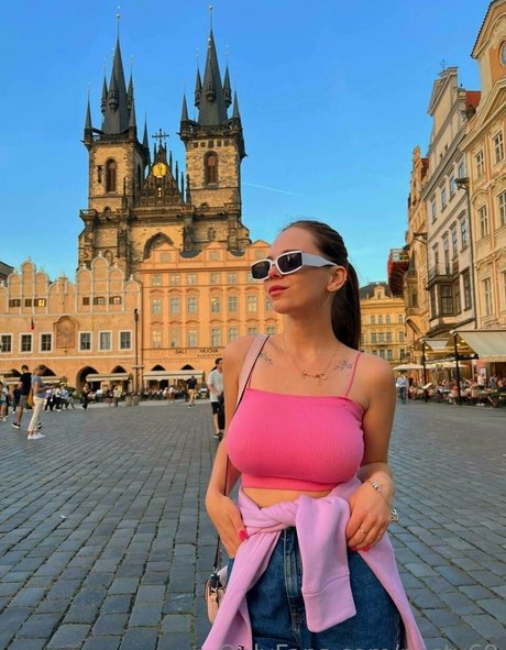 金髪の顔射オンリーファンズ 無料裸 ギャラリー