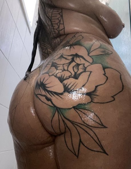 withlove tori ホットなモデル 画像