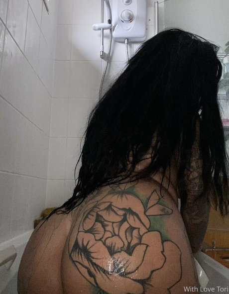 withlove tori 裸のポルノスター 写真