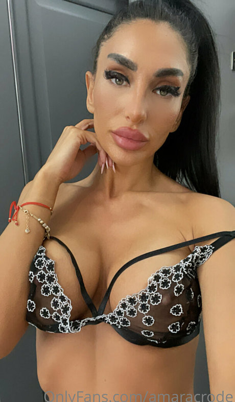 黒人3P オンリーファンズ 可愛い 写真