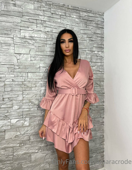 amaracrode ポルノスター ヌード ギャラリー