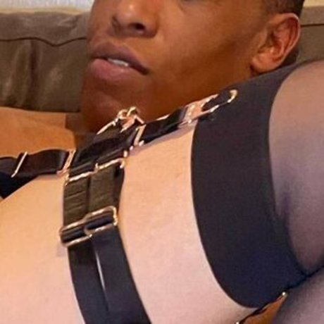 超デブおばあちゃんオンリーファンズ 無料ヌード 画像