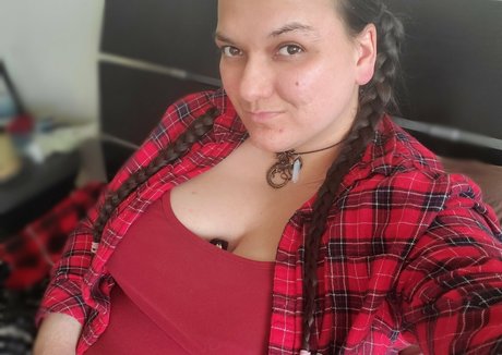 熟女 BBC オンリーファンズ 無料ヌード 写真