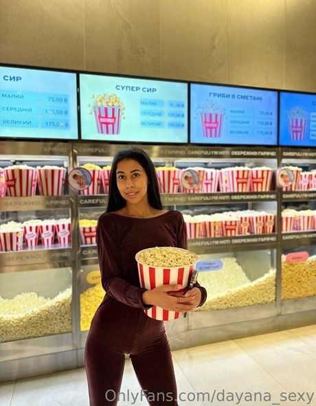 dayana sexy セックスモデル アーカイブ