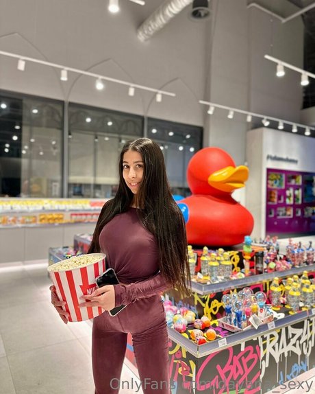 アニメガールズオンリーファン 無料 写真