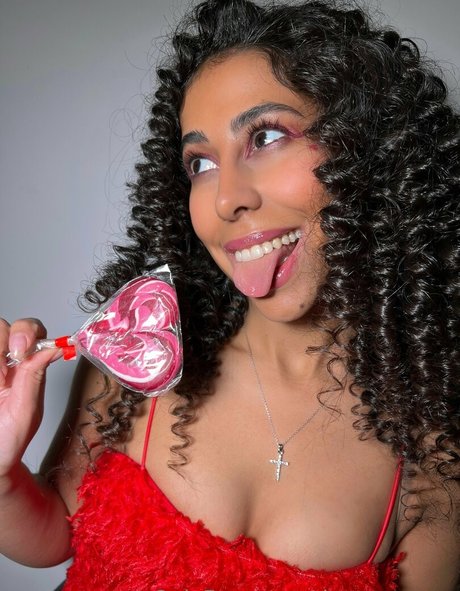 dayana sexy 女優 画像