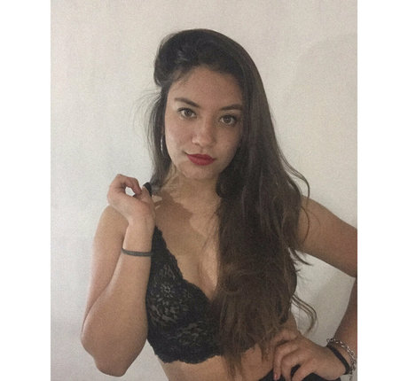 POV 熟女 オンリーファンズ セクシーヌード 写真