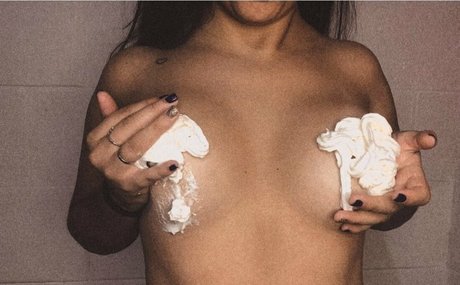 軍事オンリーファンズ 無料セクシー ギャラリー