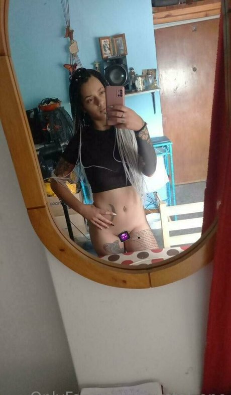 熟女アナルオンリーファンズ セクシー裸 画像