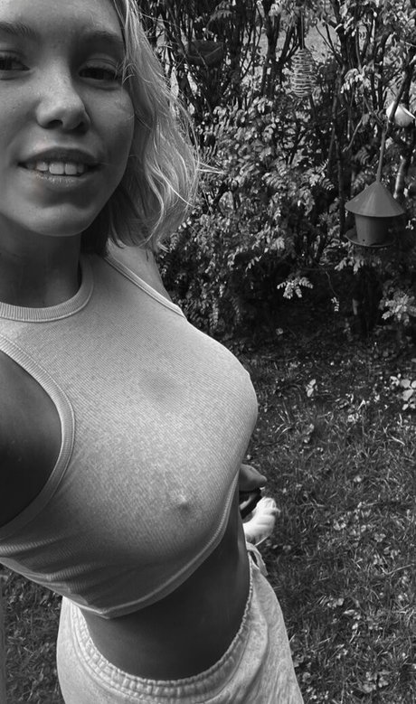 Erikalindgr3n HDスター 画像