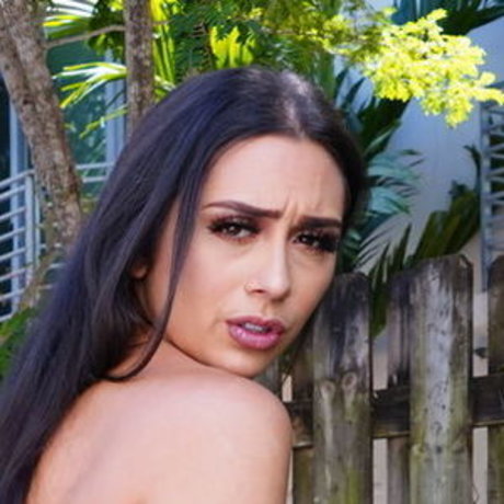 黒檀の熟女オンリーファンズ セクシーヌード アーカイブ