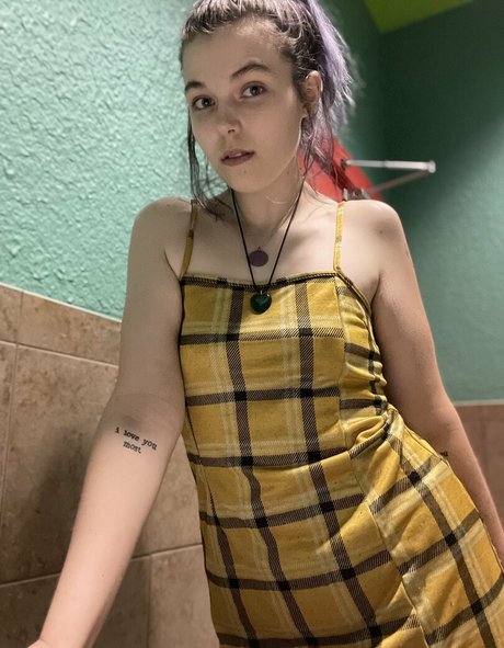 ぽっちゃりブルネットオンリーファンズ ポルノ アーカイブ