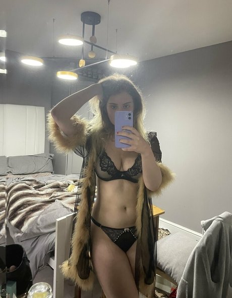 熟女オーガズムオンリーファンズ パーフェクト 画像