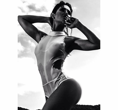 Ana Lucia Fernandes ポルノスター 高品質 ギャラリー