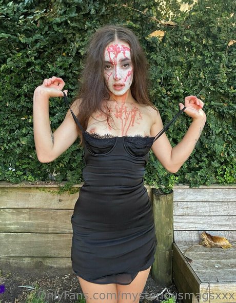 mysteriousmagsxxx 素敵なポルノスター 写真