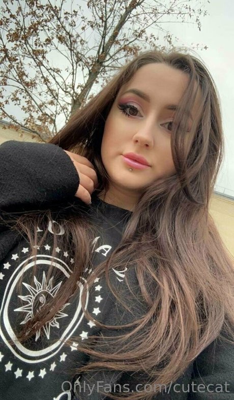 スムーズなオンリーファンズ エロチック ギャラリー