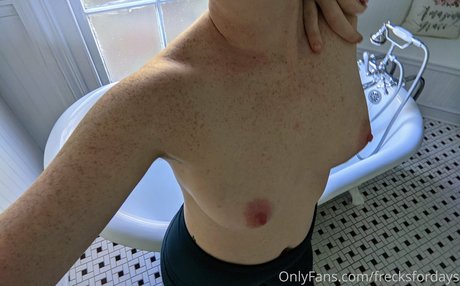 プリンセスヌードオンリーファンズ ヌード 画像