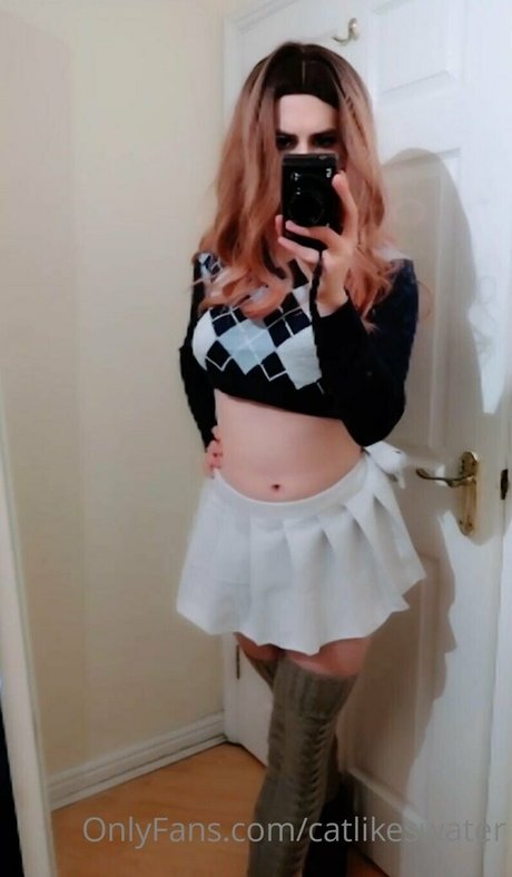 Cat Likes Water 最高のポルノスター ギャラリー