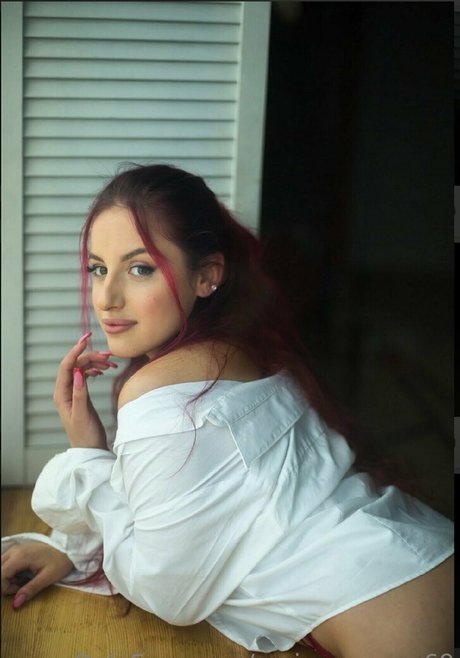 金髪の筋肉オンリーファンズ 無料ポルノ 写真