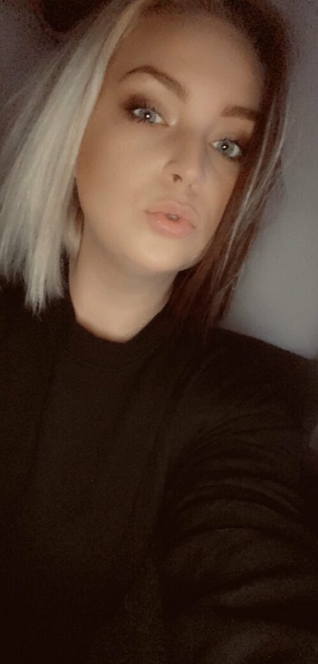 skyemoore 独占モデル 写真