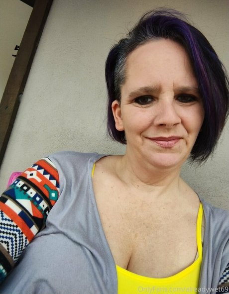 パイズリ オンリーファンズ ポルノ ギャラリー