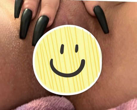 miss lolad アダルトモデル 写真