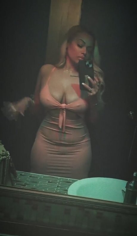 msdreamifyanasty トップモデル 写真