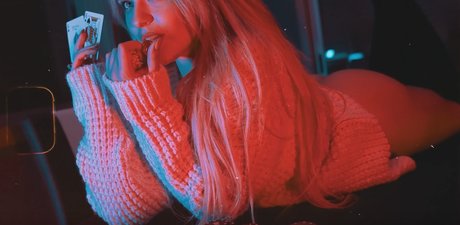 Annie Queen ポルノモデル アーカイブ