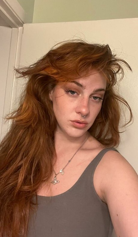 ぽっちゃりブルネットオンリーファンズ xxx 画像