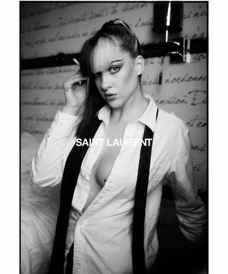 Tati Bruening 無料のポルノスター 画像