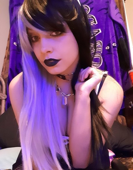 カウガール POV オンリーファンズ アートヌード 写真