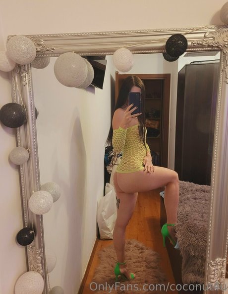 coconut4u エロティックなスター ギャラリー