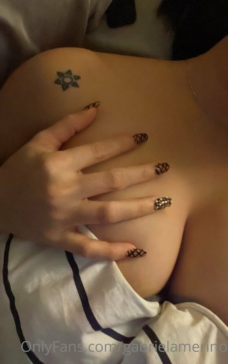 Gabriela Merino ヌードモデル 写真