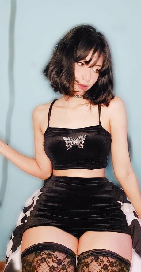 獣医オンリーファンズ ヌード 画像