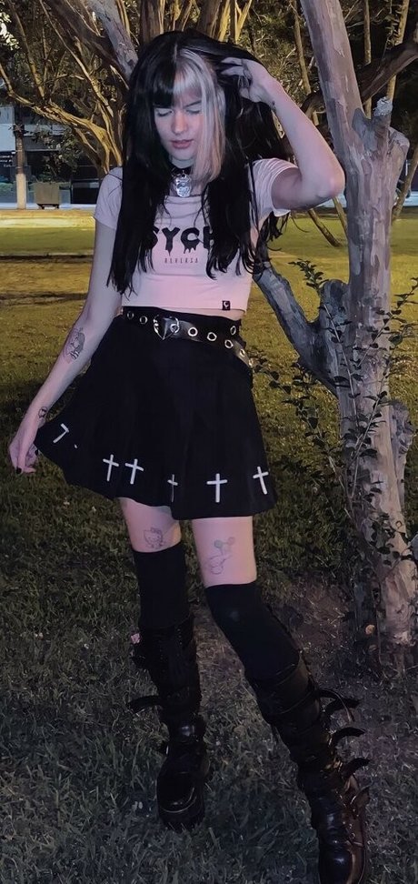 Lovecherrybella xxx女優 画像