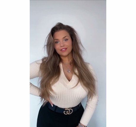 Joyce Straten ポルノスター xxx ギャラリー