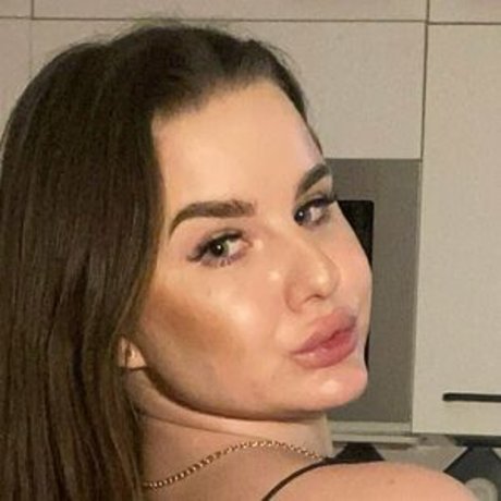 leyla luxxx 素敵なスター 画像