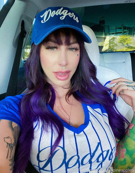 熟女オーガズムオンリーファンズ エロ 写真