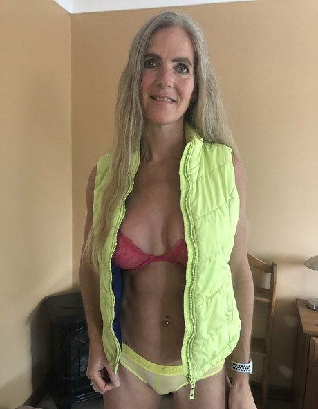 bustyandfit2 0free HDモデル アーカイブ