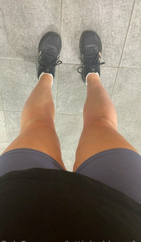 足の動画 オンリーファンズ ポルノグラフィック 写真