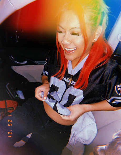 ティーンレディボーイオンリーファンズ 可愛い 画像