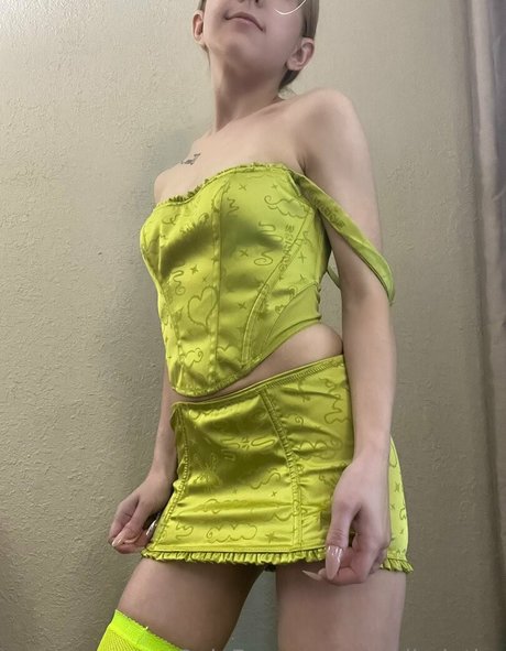 rosalieduthe 高品質のスター ギャラリー