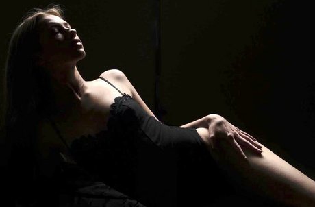 Regina Knoll 無料モデル 写真