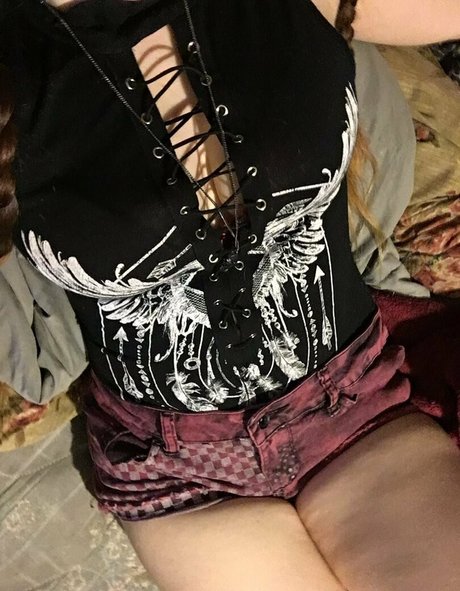 指マン 潮吹き オンリーファンズ アートポルノ ギャラリー