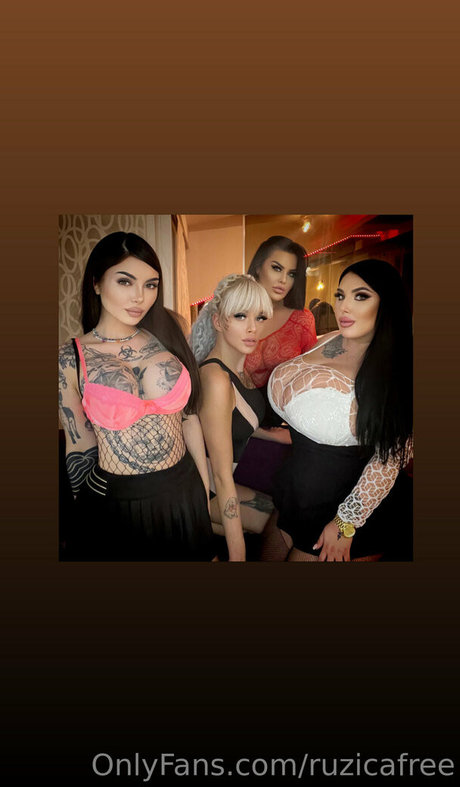 ruzicafree 素敵なスター ギャラリー