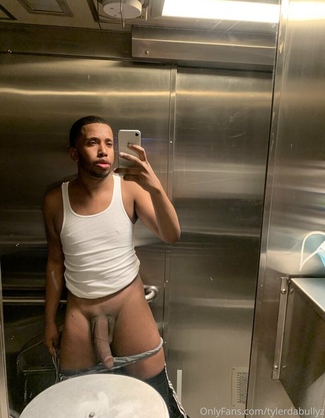 tylerbandsome スター ヌード 画像