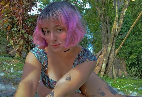 Gi ovanag ポルノスター 高品質 写真