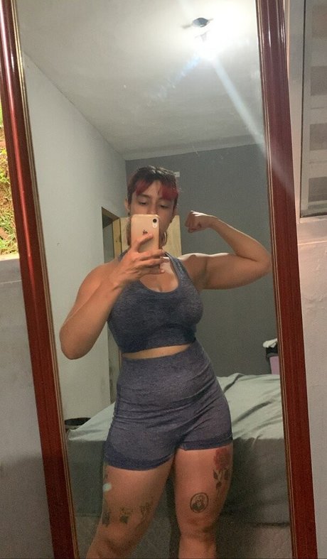 Gi ovanag 高品質モデル 画像