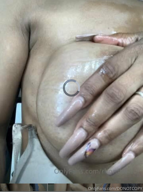 rhondap スター ヌード 写真