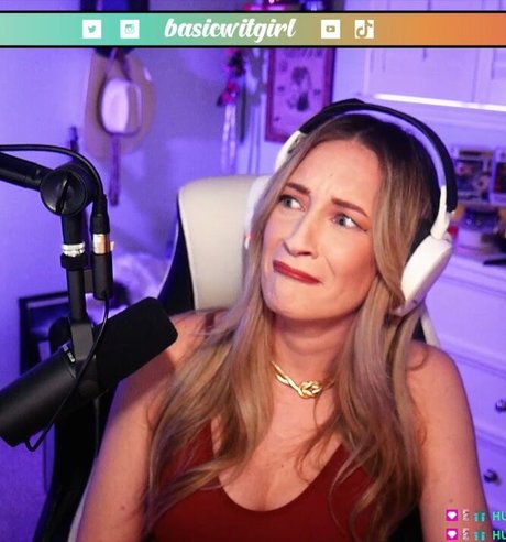 ジャークオンリーファンズ セクシーヌード 写真